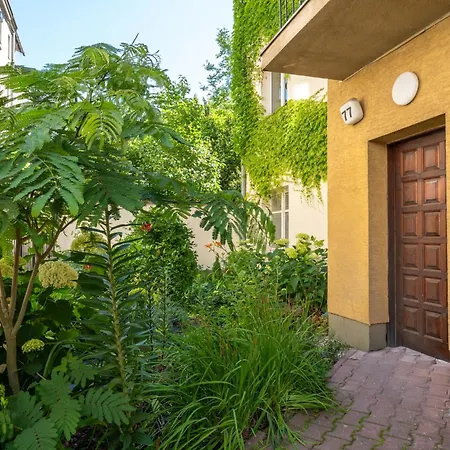 아파트 Rakowicka Elegant By Bookinghost *