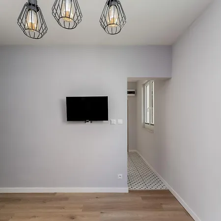 Rakowicka Elegant By Bookinghost Krakau